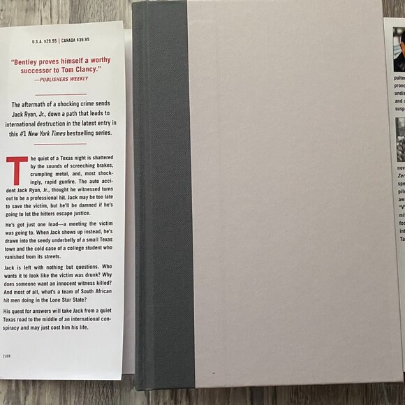 Tom Clancy Weapons Grade by Don Bentley: First Edition Brand NEW - Picture 2 of 4